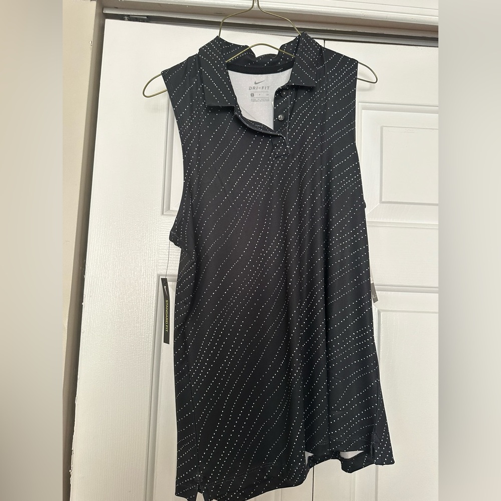 Nike Dri Fit Sleeveless Women’s Golf Shirt Polo polka dots